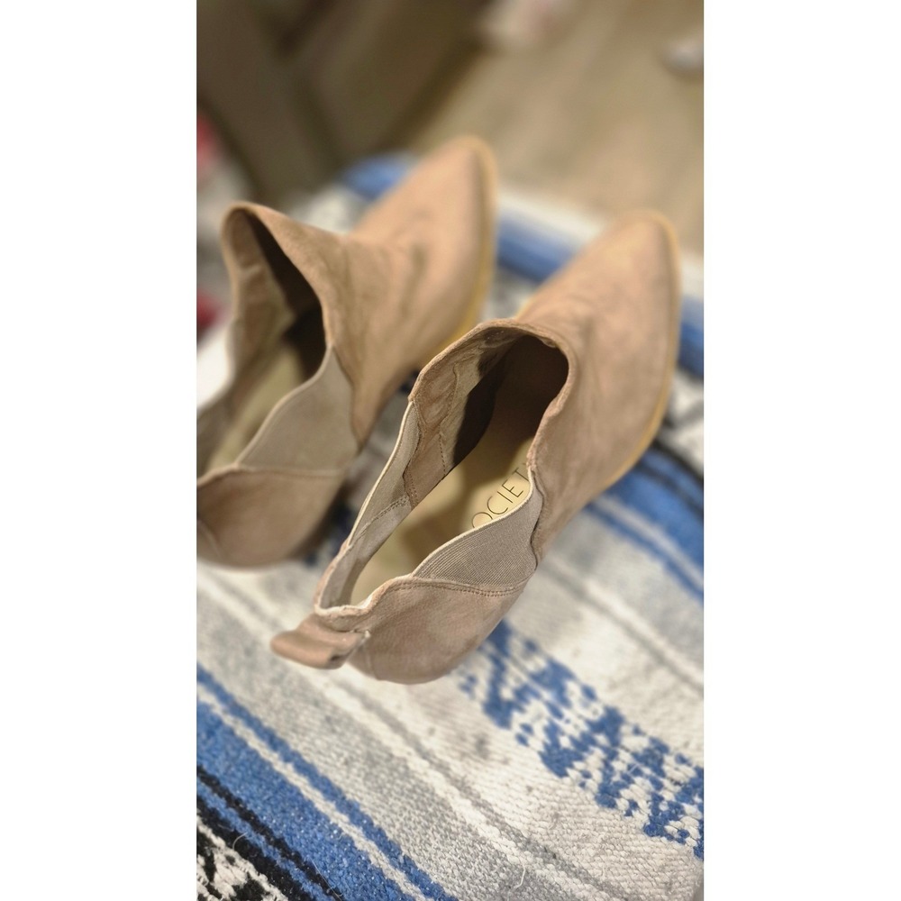 Taupe Suede Ankle Boots Pointed Toe Minimalist Chic Neutral Booties Size 8 - Picture 5 of 10